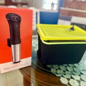 Anova Precision Cooker with Container
